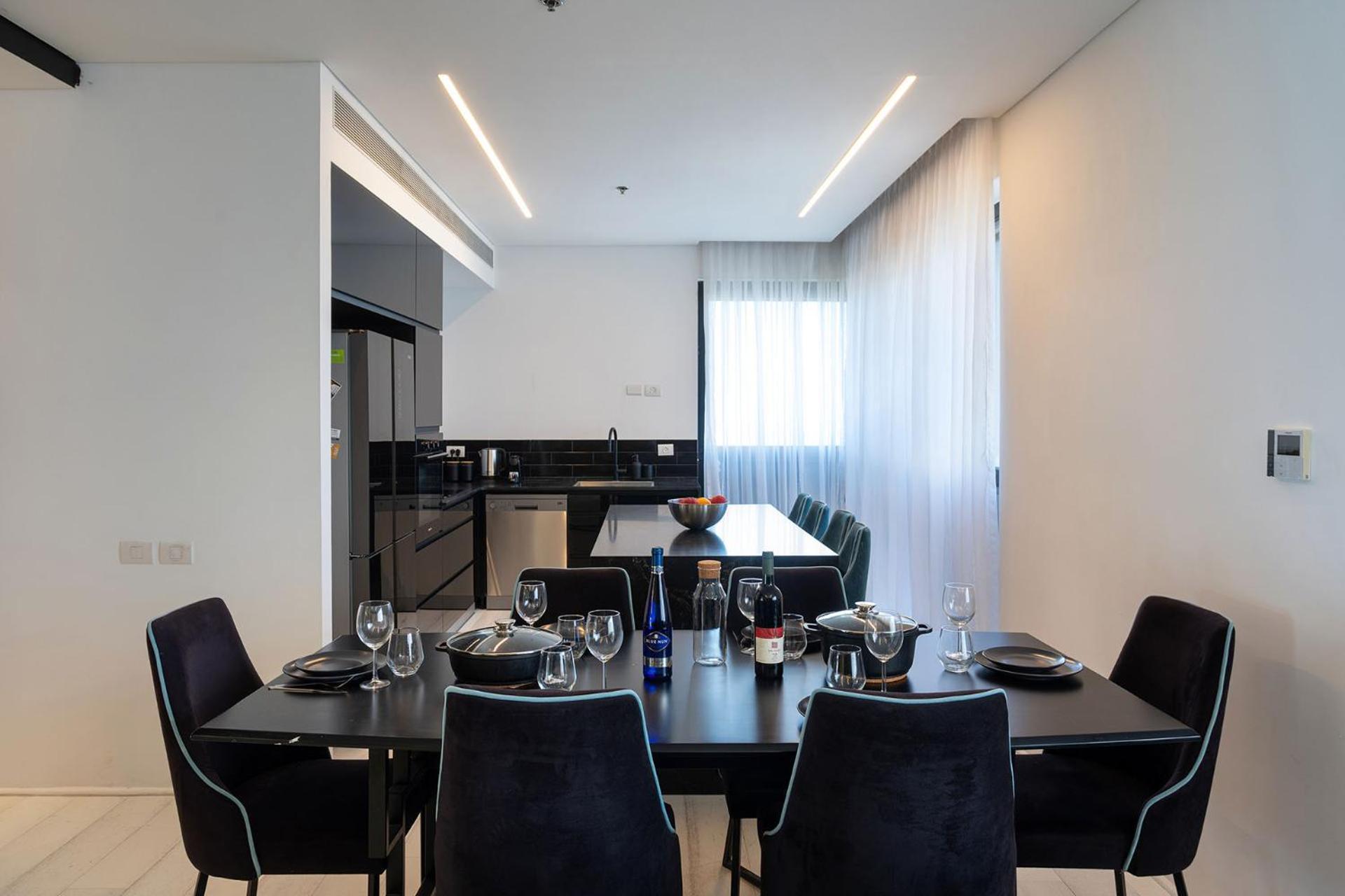 Yalarent Sea-Breeze Penthouse With Jacuzzi Apartment Bat Yam Exterior photo